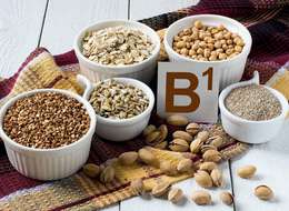 ᐉ Витамин B1 (Тиамин) - влияние, польза, вред, описание и применение