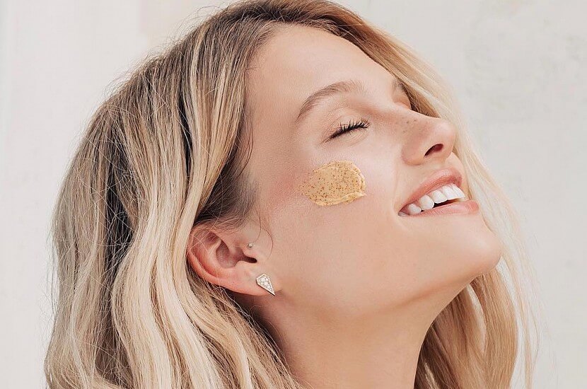 Уход за кожей лица утром